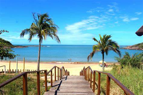 Conheça as principais praias de Guarapari /ES.